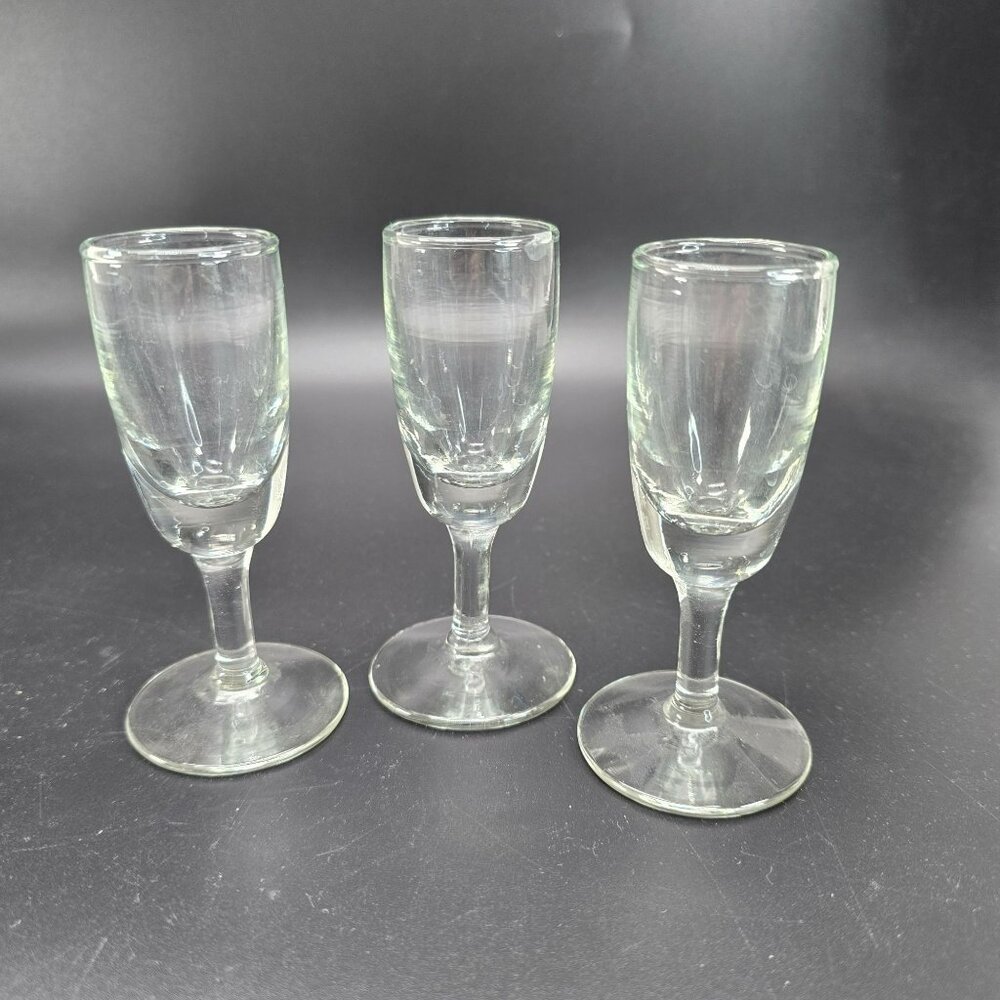 Libbey Cordial Clear Glasses on Pedestal Stems or Stemmed Shot Glasses DH1305
